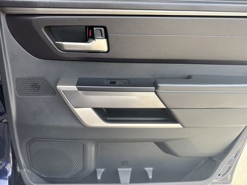 Used 2022 Toyota Tundra SR5 w/ Convenience Package image 16