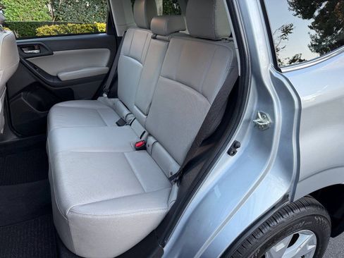 Used 2014 Subaru Forester 2.5i Limited w/ Popular Package #2 AWD/4WD image 18