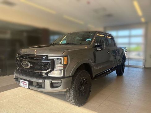 Certified 2021 Ford F250 Lariat AWD/4WD image 4