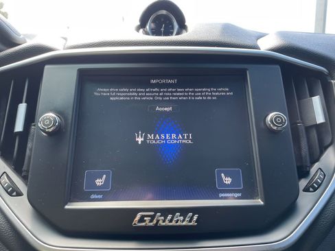 Used 2014 Maserati Ghibli S Q4 image 32