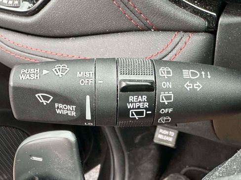 Used 2023 Dodge Durango GT AWD/4WD image 21
