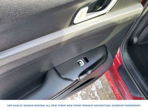 Used 2022 Kia K5 GT-Line w/ GT-Line FWD Premium Package image 40