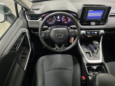 Certified 2021 Toyota RAV4 LE image 20