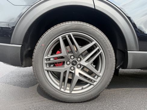 New 2026 Ford Explorer ST-Line w/ ST-Line Street Pack AWD/4WD image 8