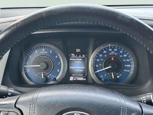 Used 2016 Toyota Sienna XLE AWD/4WD image 25