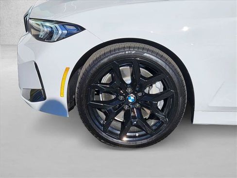 Used 2026 BMW 330i Sedan w/ M Sport Package RWD image 10