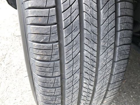 Used 2024 Kia Sportage LX image 16