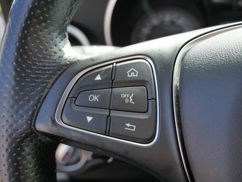 Used 2016 Mercedes-Benz C 300 4MATIC Sedan image 27