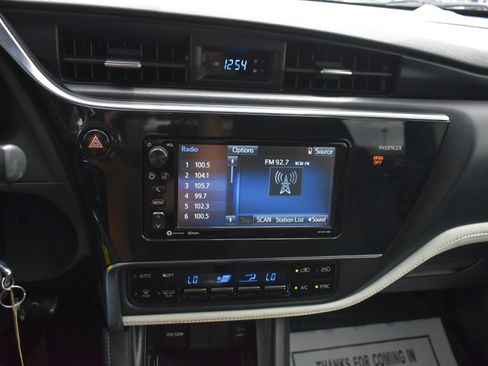 Used 2017 Toyota Corolla iM w/ All-Weather Mat Package FWD image 25