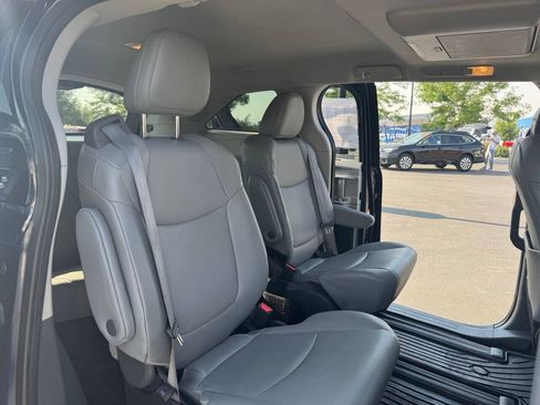 Used 2024 Toyota Sienna XLE w/ XLE Plus Package AWD/4WD image 38