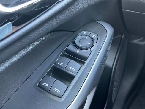 New 2026 Chevrolet Trax RS w/ Driver Confidence Package FWD image 22