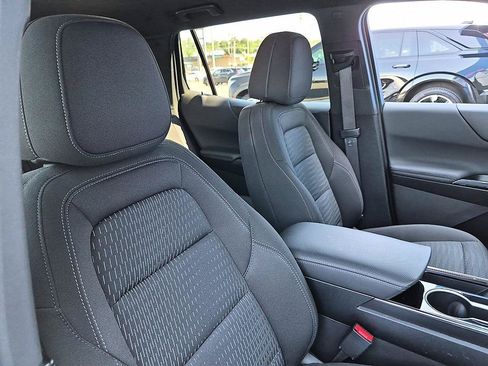 Certified 2026 Chevrolet Equinox LT FWD image 34