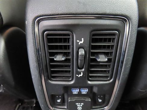 Used 2018 Jeep Grand Cherokee Limited AWD/4WD image 36