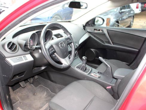 Used 2013 MAZDA MAZDA3 i Touring FWD image 12