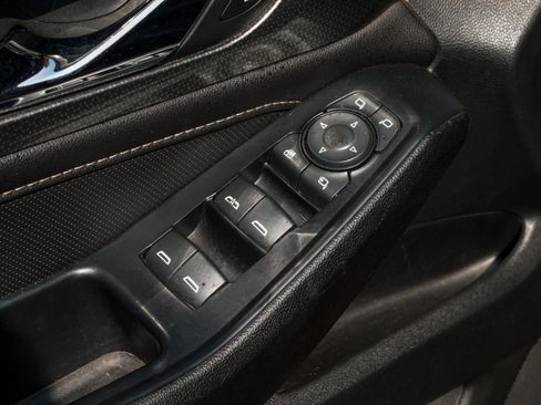 Used 2022 Chevrolet Traverse Premier w/ Redline Edition AWD/4WD image 9