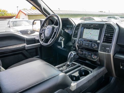 Used 2019 Ford F150 XLT w/ Equipment Group 302A Luxury image 19