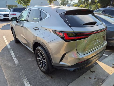 Used 2022 Lexus NX 350 AWD image 4