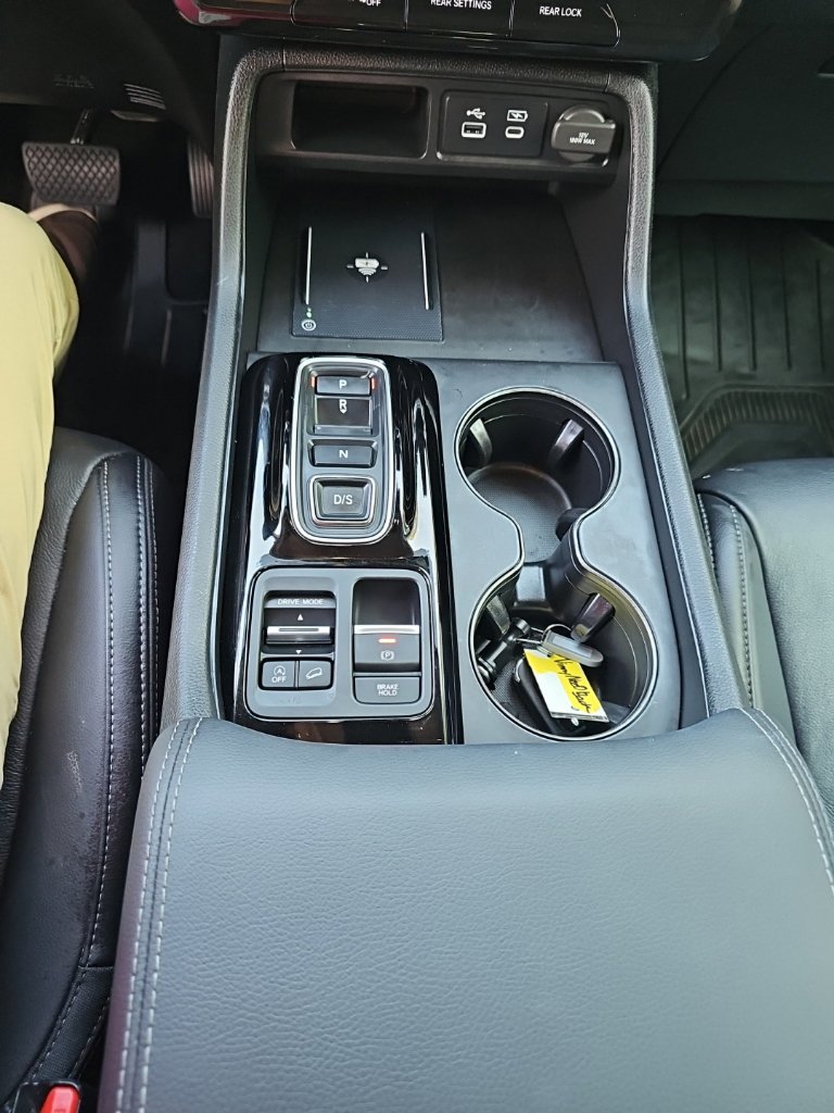 Used 2025 Honda Pilot EX-L image 20