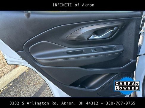 Used 2022 GMC Terrain SLT w/ LPO, Floor Liner Package image 37