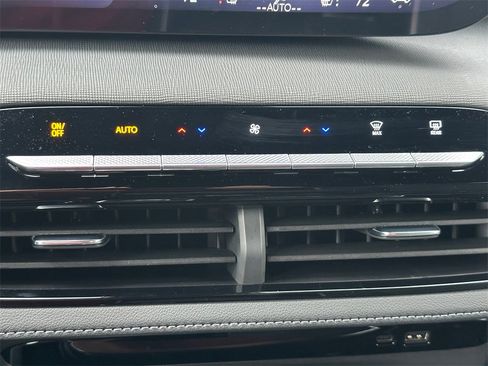 New 2026 Buick Enclave Sport Touring image 29