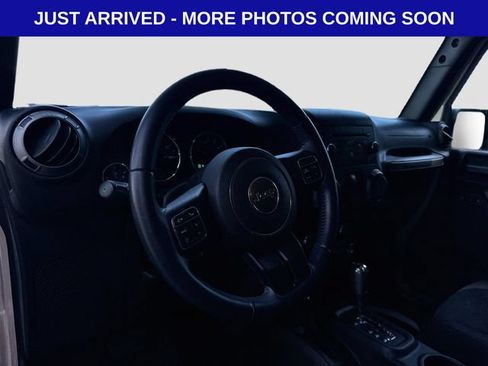 Used 2016 Jeep Wrangler Sport w/ Quick Order Package 24S AWD/4WD image 11