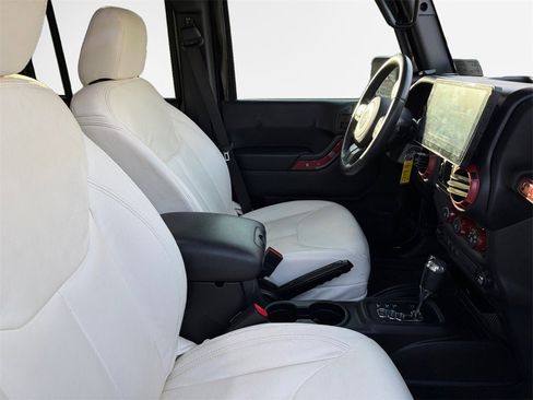 Used 2015 Jeep Wrangler Unlimited Sport w/ Quick Order Package 24S image 26