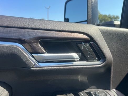 New 2026 Chevrolet Silverado 2500 LTZ image 12