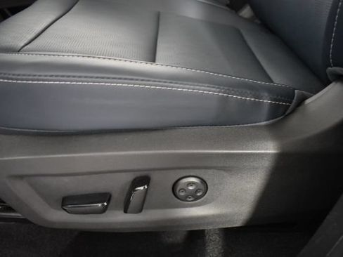 Certified 2026 Nissan Murano Platinum w/ Cargo Package AWD/4WD image 12