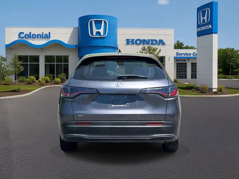 Used 2024 Honda HR-V LX image 5