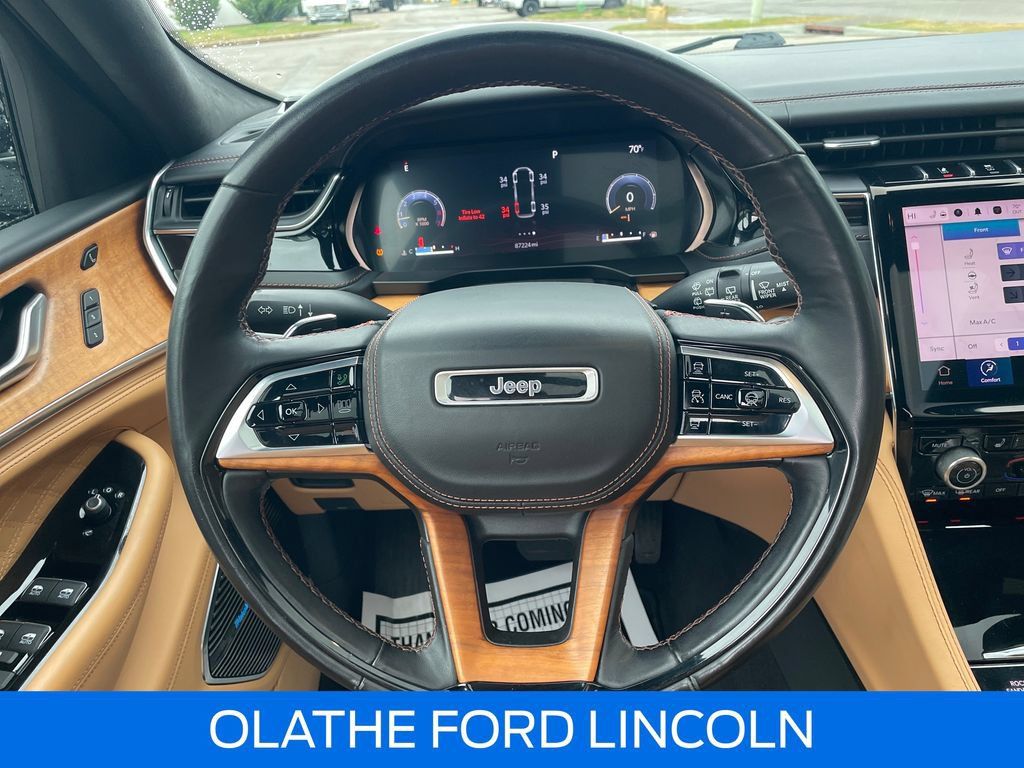 Used 2022 Jeep Grand Cherokee L Summit AWD/4WD image 19