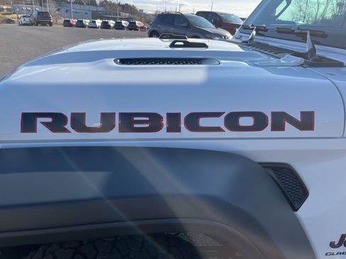 New 2026 Jeep Gladiator Rubicon image 17