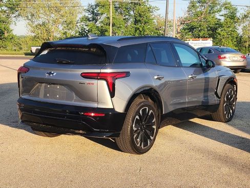 Used 2025 Chevrolet Blazer EV RS AWD/4WD image 2