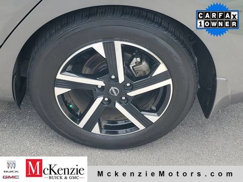 Used 2024 Nissan Sentra SV FWD image 30