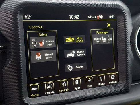 Used 2023 Jeep Wrangler Unlimited Sahara w/ Cold Weather Group AWD/4WD image 24