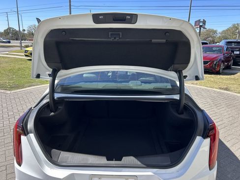 New 2026 Cadillac CT4 Luxury image 10