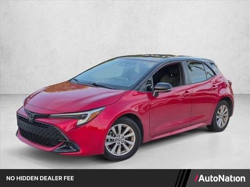Used 2024 Toyota Corolla SE w/ SE Package FWD image 1