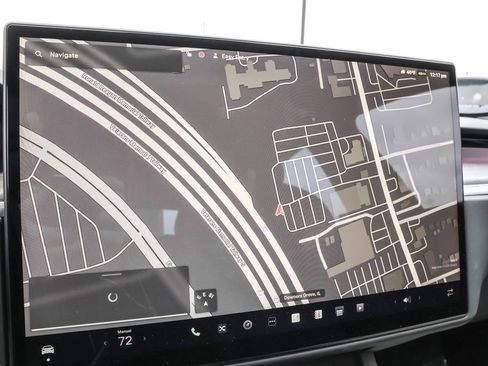 Used 2022 Tesla Model S image 6