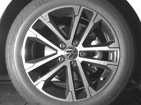 Used 2026 Volkswagen Jetta Sport FWD image 16