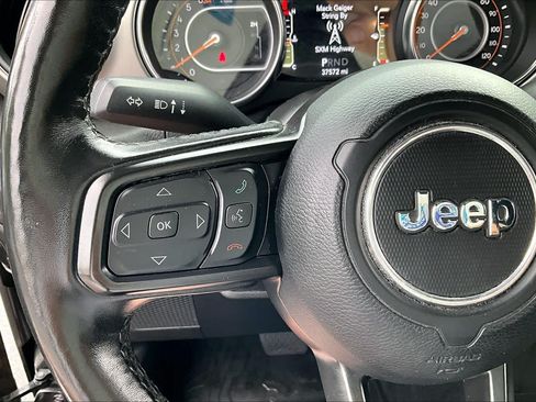 Used 2021 Jeep Wrangler Unlimited Sport AWD/4WD image 22