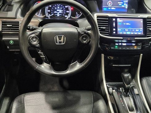 Used 2017 Honda Accord EX-L image 22