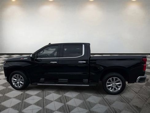 Used 2020 Chevrolet Silverado 1500 LTZ w/ LTZ Plus Package AWD/4WD image 8