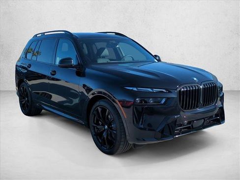 New 2026 BMW X7 xDrive40i image 7