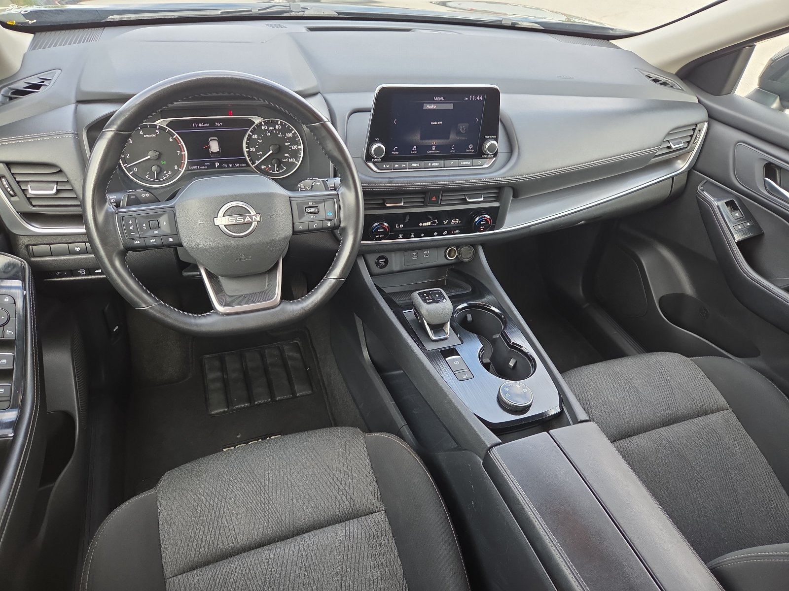 Used 2025 Nissan Rogue SV AWD/4WD image 11