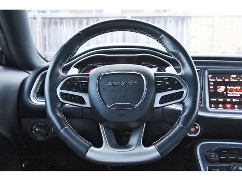 Used 2019 Dodge Challenger SRT Hellcat w/ Widebody Package RWD image 15