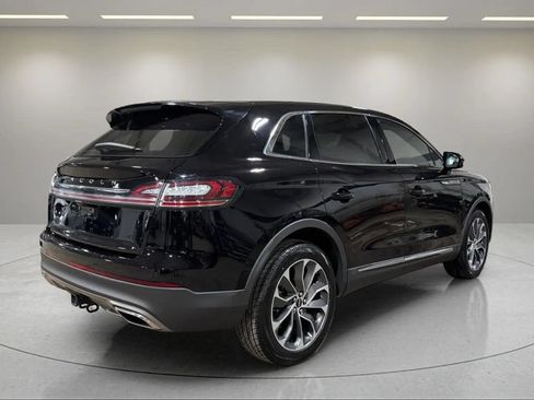 Certified 2022 Lincoln Nautilus Reserve w/ Class II Trailer Tow Package AWD/4WD image 3