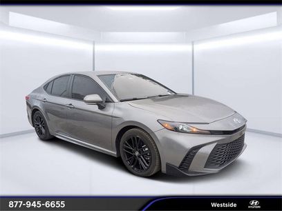 Used 2025 Toyota Camry SE