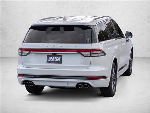 Used 2020 Lincoln Aviator Grand Touring w/ Elements Package Plus AWD/4WD image 5
