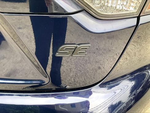 Used 2026 Toyota Corolla SE image 10