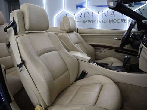 Used 2012 BMW 328i Convertible RWD image 23
