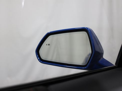 Used 2017 Chevrolet Camaro ZL1 RWD image 11